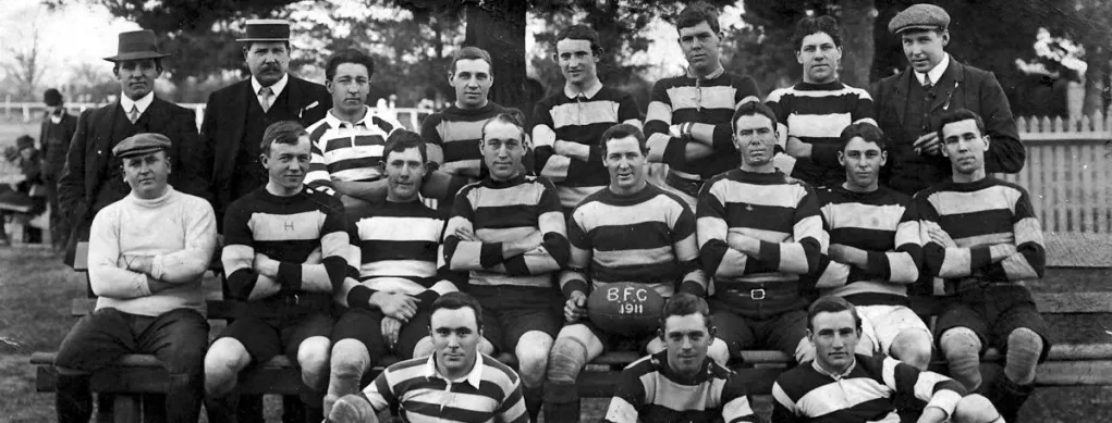 A black and white team photo of Bathurst Football Club in 1911.