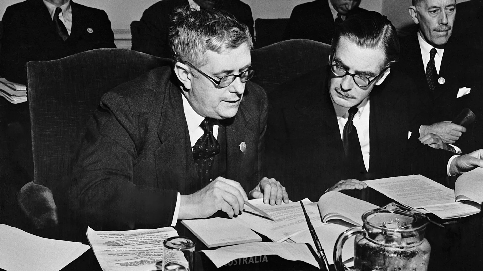 Establishing the United Nations Establishing the United Nations